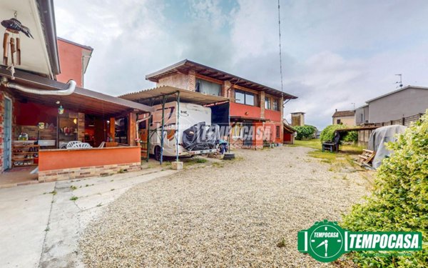 casa indipendente in vendita a Frascarolo