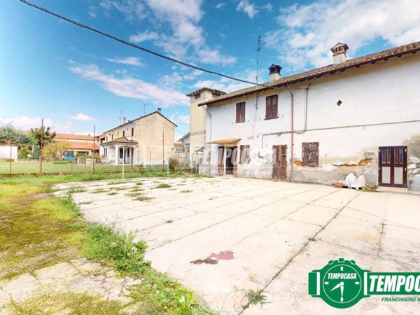 casa indipendente in vendita a Frascarolo