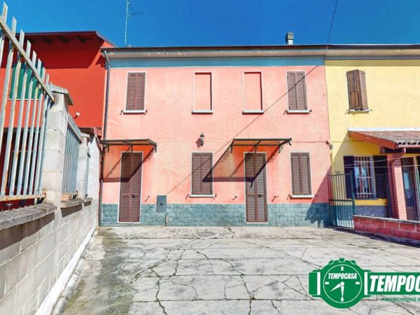 casa indipendente in vendita a Frascarolo