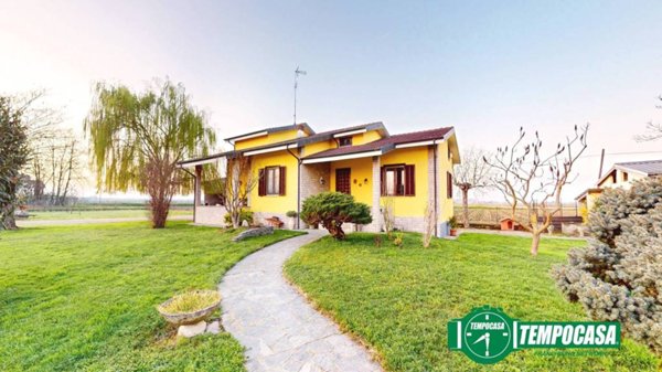 casa indipendente in vendita a Frascarolo