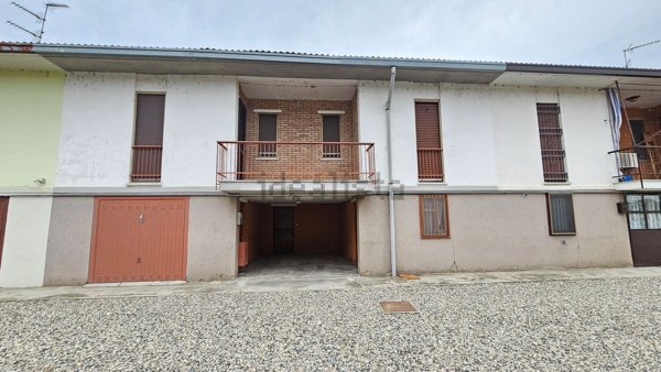 casa indipendente in vendita a Frascarolo