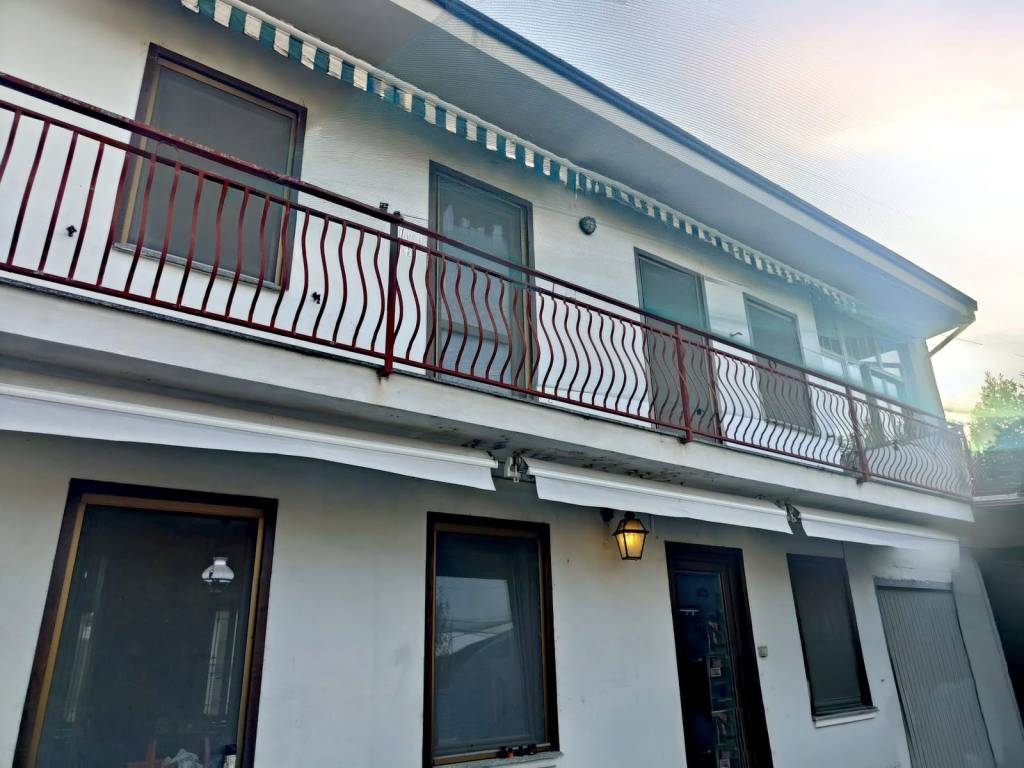 casa indipendente in vendita a Frascarolo