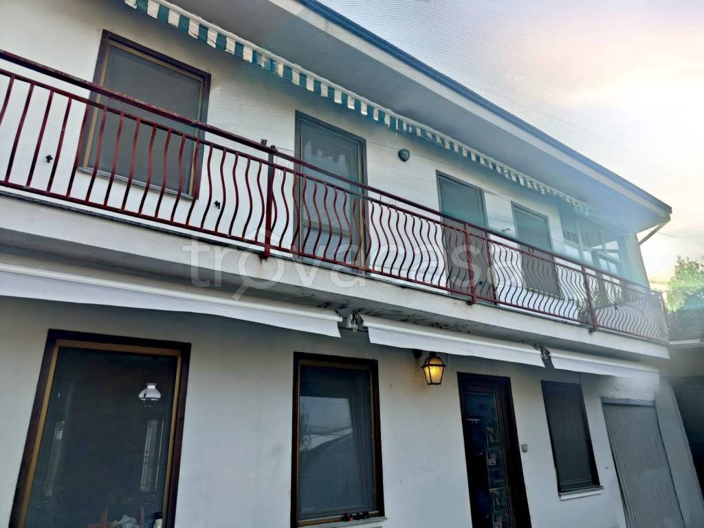 casa indipendente in vendita a Frascarolo