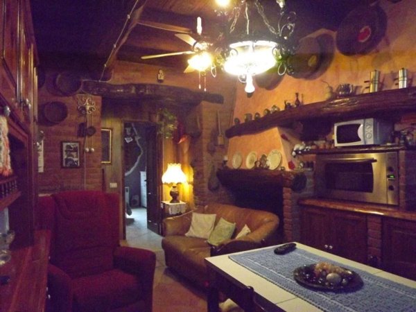 casa indipendente in vendita a Galliavola