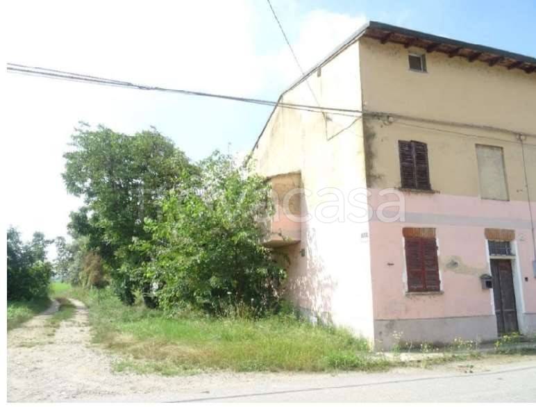 casa indipendente in vendita a Galliavola