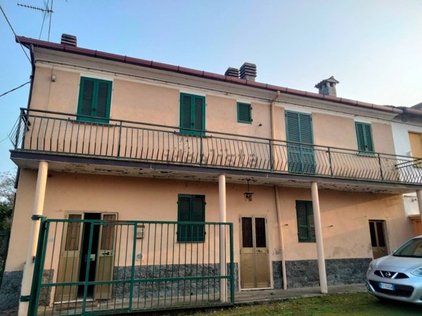 villa in vendita a Gambarana