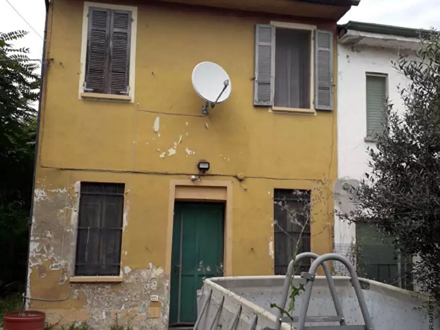 appartamento in vendita a Gambarana