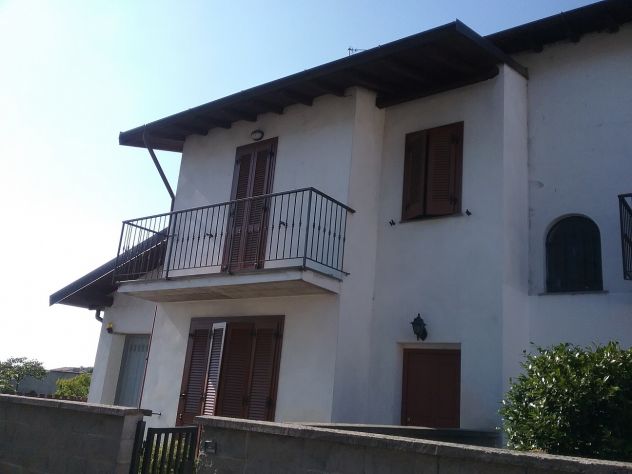 casa indipendente in vendita a Gambolò