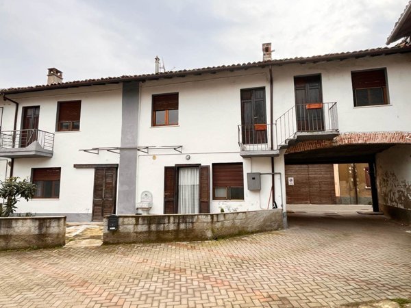 casa semindipendente in vendita a Gambolò in zona Remondò