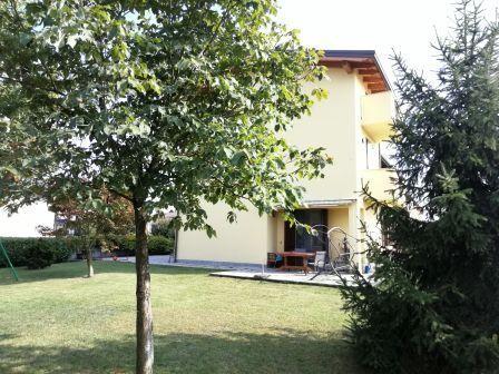 casa indipendente in vendita a Gambolò