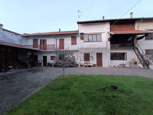 appartamento in vendita a Gambolò