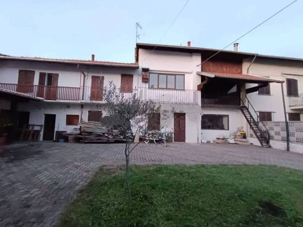appartamento in vendita a Gambolò