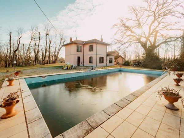 casa indipendente in vendita a Gambolò