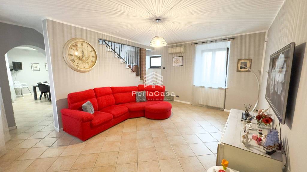casa indipendente in vendita a Gambolò