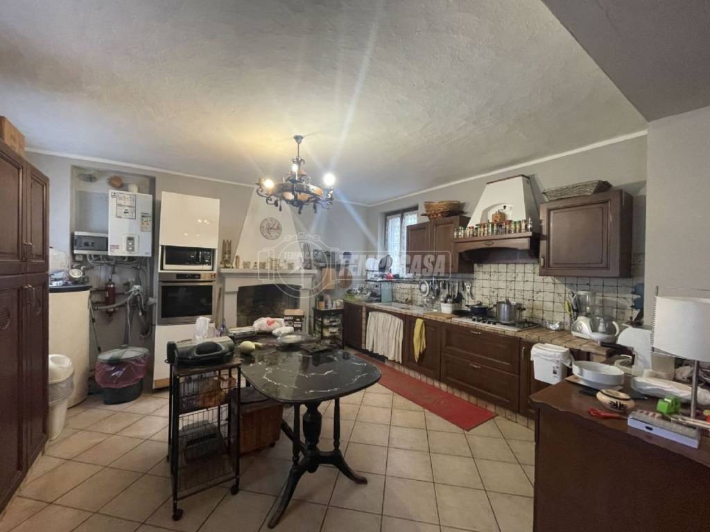 casa indipendente in vendita a Gambolò in zona Garbana