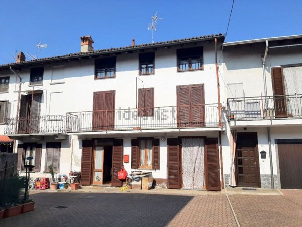 casa semindipendente in vendita a Gambolò