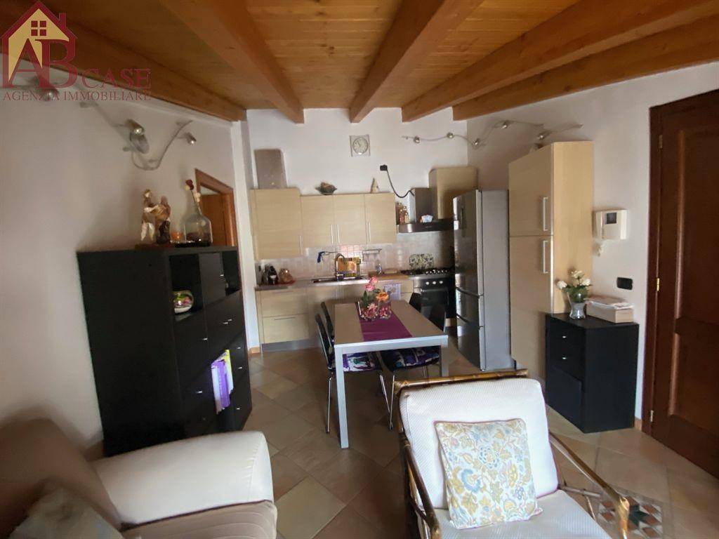 appartamento in vendita a Gambolò