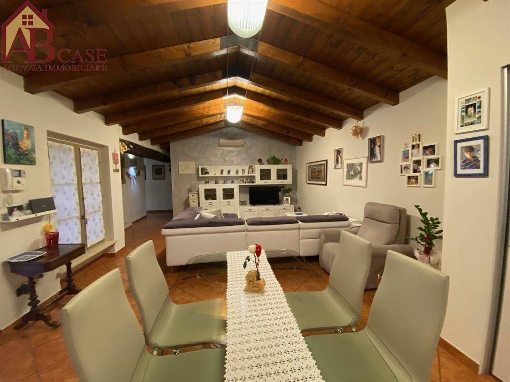 appartamento in vendita a Gambolò