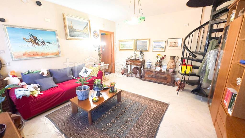 casa indipendente in vendita a Gambolò