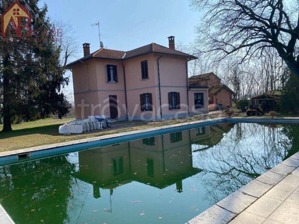 casa indipendente in vendita a Gambolò