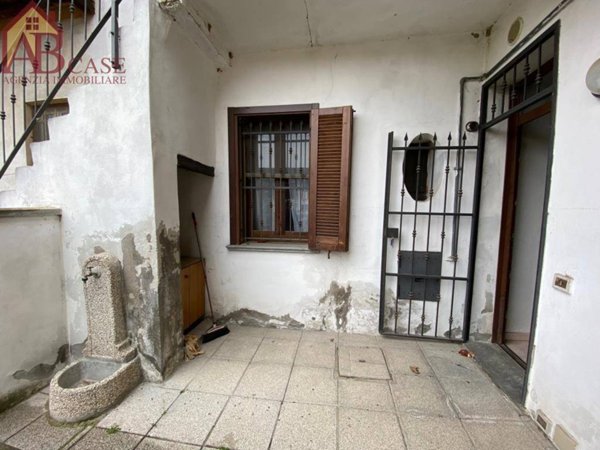 casa indipendente in vendita a Gambolò