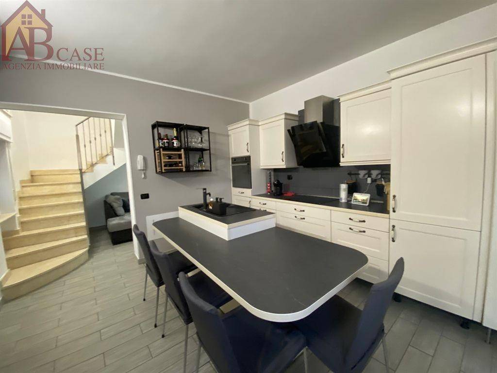 casa indipendente in vendita a Gambolò