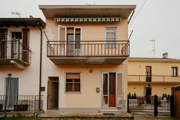 appartamento in vendita a Gambolò