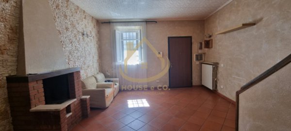appartamento in vendita a Gambolò