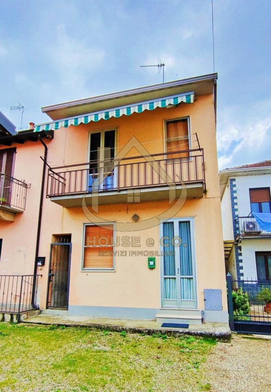 casa semindipendente in vendita a Gambolò