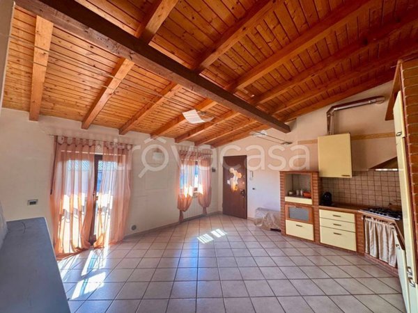 appartamento in vendita a Gambolò