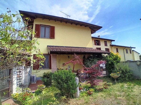 appartamento in vendita a Gambolò