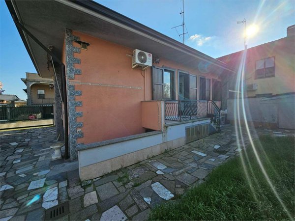 appartamento in vendita a Gambolò