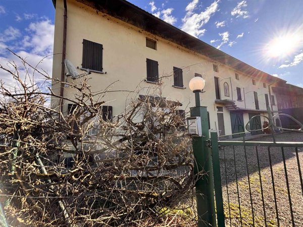 appartamento in vendita a Gambolò
