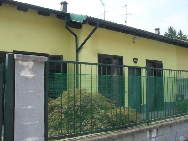 casa indipendente in vendita a Gambolò