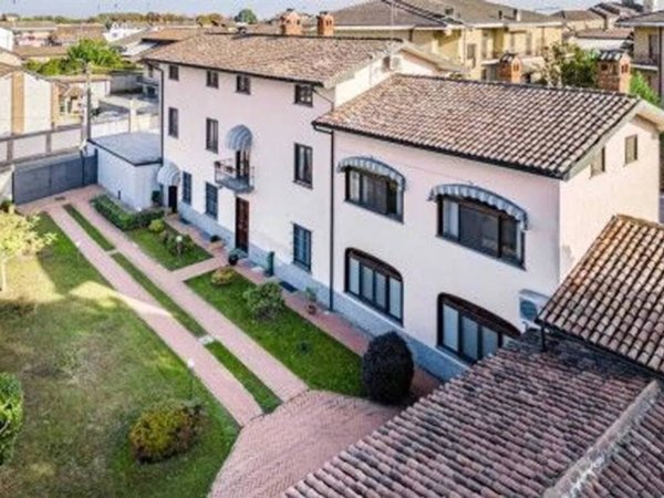 casa indipendente in vendita a Gambolò