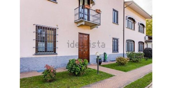 casa indipendente in vendita a Gambolò