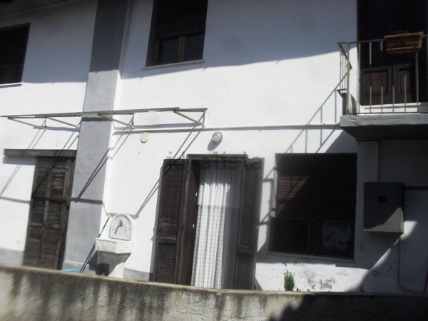 casa indipendente in vendita a Gambolò