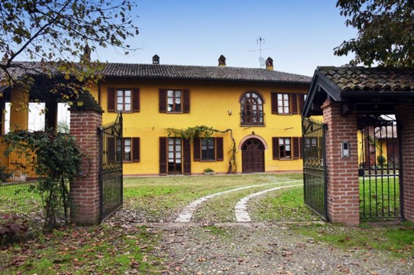 casa indipendente in vendita a Gambolò