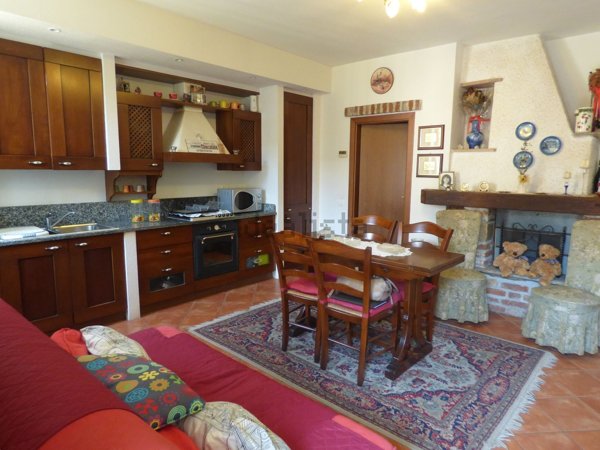 appartamento in vendita a Gambolò in zona Garbana