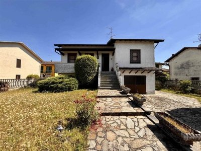 casa indipendente in vendita a Gambolò