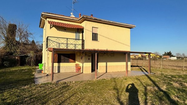 appartamento in vendita a Gambolò