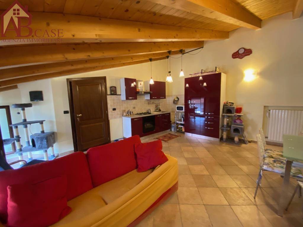 appartamento in vendita a Gambolò