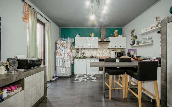 appartamento in vendita a Gambolò