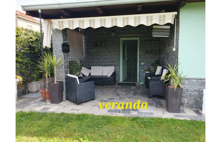 casa indipendente in vendita a Gambolò