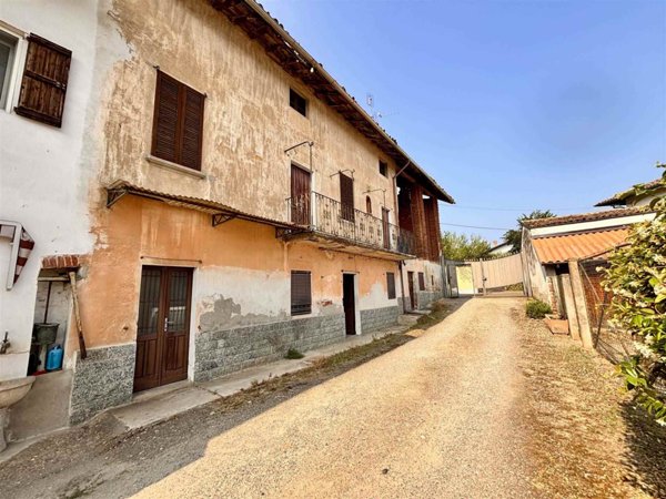 casa indipendente in vendita a Gambolò