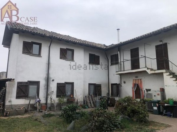 casa indipendente in vendita a Gambolò