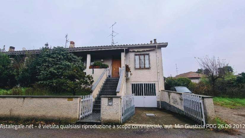 casa indipendente in vendita a Gambolò