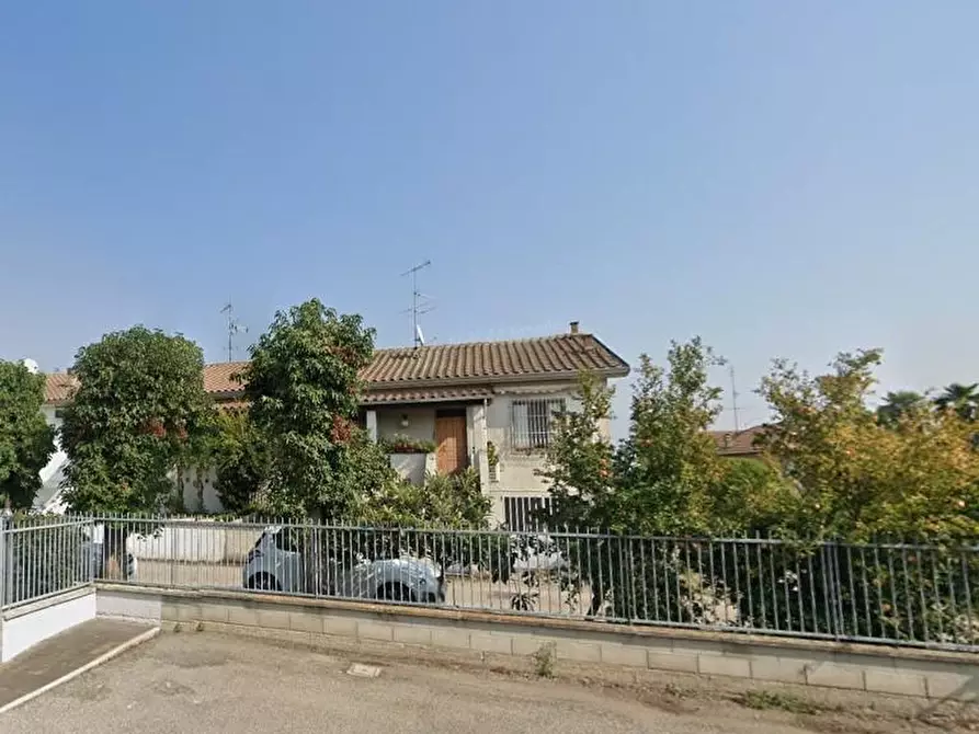 casa indipendente in vendita a Gambolò
