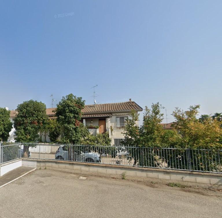 casa indipendente in vendita a Gambolò