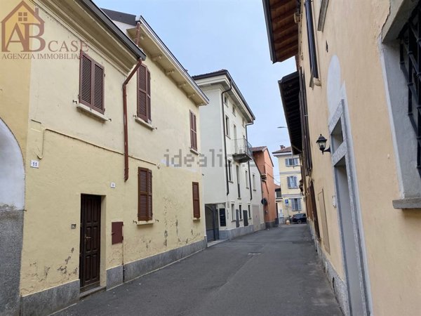 appartamento in vendita a Gambolò